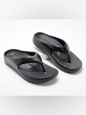REVITALIGN PWR Bridge Orthopedic thong slides, arch support, black, sz 8W